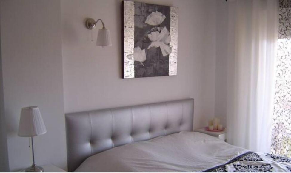 Piso Playa Carvajal Apartment Фуeнхирола Екстериор снимка