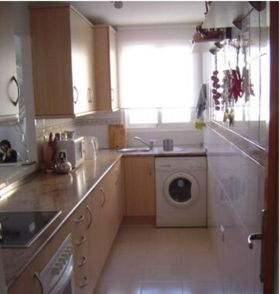 Piso Playa Carvajal Apartment Фуeнхирола Екстериор снимка