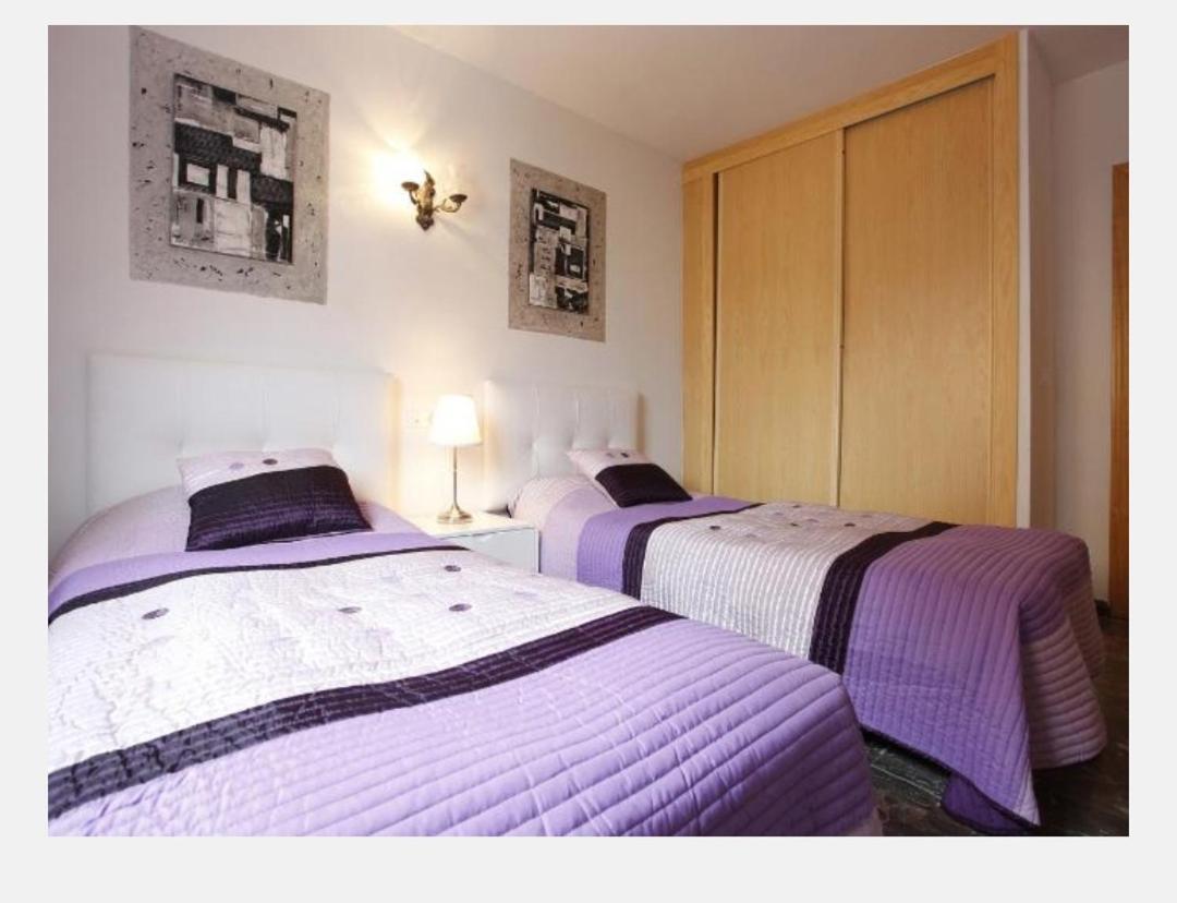 Piso Playa Carvajal Apartment Фуeнхирола Екстериор снимка